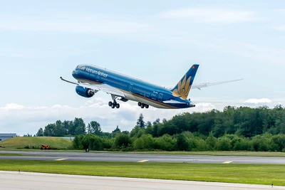 Máy bay Boeing 787 của VNA.