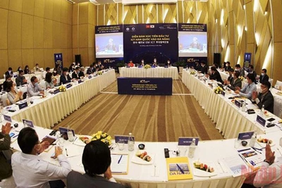 Diễn đàn Xúc tiến đầu tư ICT Hàn Quốc vào Đà Nẵng tại đầu cầu TP Đà Nẵng.