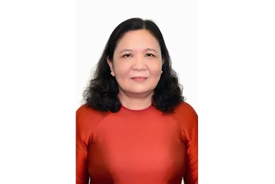 Nói đi đôi với làm, hướng mạnh về cơ sở