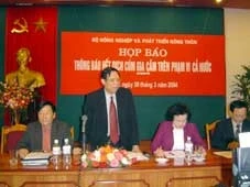 Bộ trưởng Lê Huy Ngọ: Không còn dịch cúm gia cầm trên phạm vi cả nước