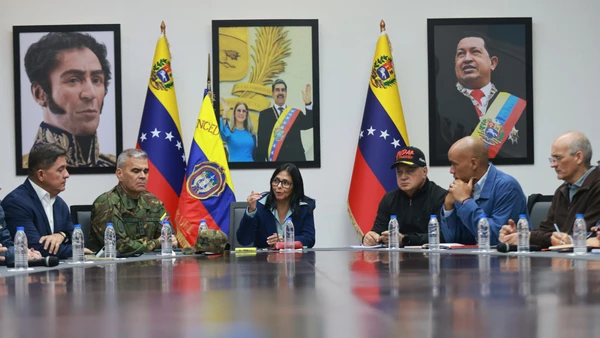 Bà Delcy Rodriguez chủ trì phiên họp đầu tiên của Nội các kể từ khi Tổng thống Nicolas Maduro bị Mỹ bắt giữ. (Ảnh: Website Văn phòng Tổng thống Venezuela)