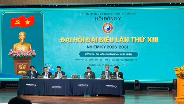 Hội Đông y thành phố Hà Nội tổ chức Đại hội đại biểu Hội Đông y thành phố Hà Nội lần thứ XIII, nhiệm kỳ 2026-2031 với sự tham gia của hơn 400 hội viên.
