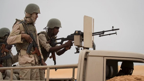 Trong ảnh (tư liệu): Binh sĩ thuộc lực lượng đặc nhiệm G5 Sahel được triển khai tại khu vực đông nam Mauritania, gần biên giới với Mali, ngày 22/11/2018. (Ảnh: TTXVN) 