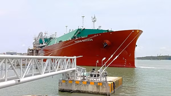PV GAS đã tiếp nhận tàu PACIFIC SUCCESS với hơn 71.000 tấn LNG nhập khẩu từ Australia.