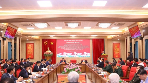 Quang cảnh hội nghị.