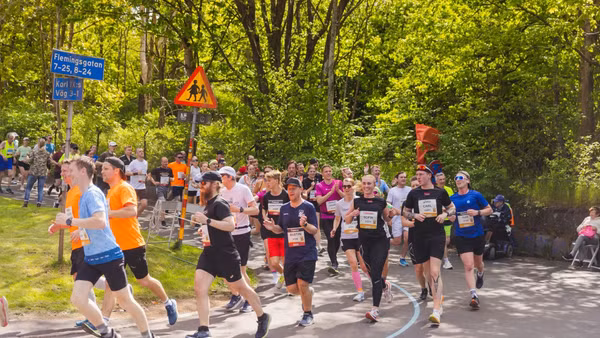 Đường chạy trong công viên.