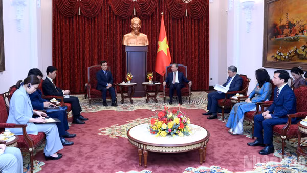Quang cảnh cuộc tiếp Đại sứ Hàn Quốc tại Việt Nam Choi Young Sam. (Ảnh: ĐĂNG KHOA)