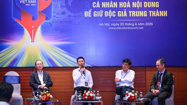 Các diễn giả tại phiên thảo luận. (Ảnh: Thành Đạt)