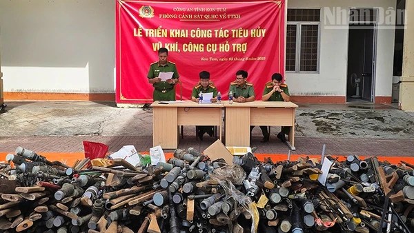 Quang cảnh buổi lễ.