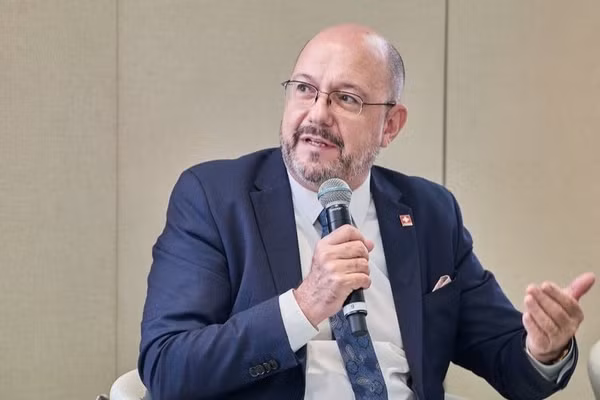 Đại sứ Thụy Sĩ tại Việt Nam, ngài Thomas Gass. (Ảnh: ĐẠI SỨ QUÁN THỤY SĨ TẠI HÀ NỘI)