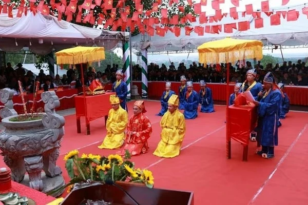 Nghi thức tế Thần Nông. 