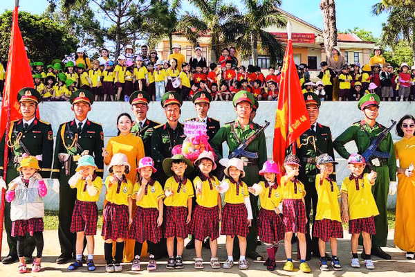 Khoảnh khắc đáng nhớ trong chương trình giáo dục truyền thống.