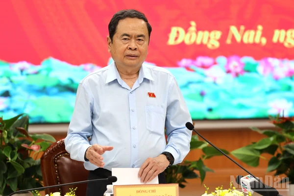 Chủ tịch Quốc hội Trần Thanh Mẫn phát biểu chỉ đạo tại buổi làm việc với Ủy ban Bầu cử tỉnh Đồng Nai.
