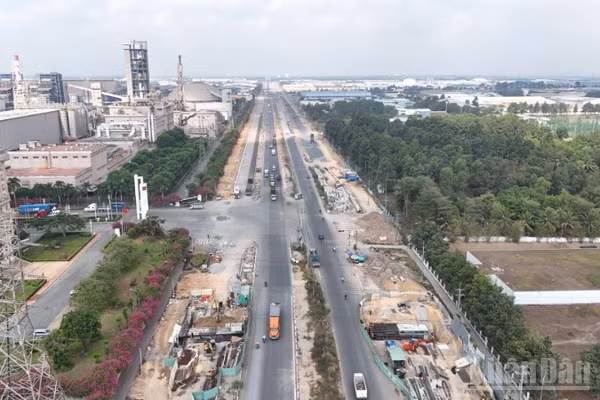 Dự án đường 25B, đoạn từ trung tâm xã Nhơn Trạch đến Quốc lộ 51.