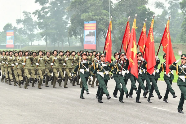 Quân đội Nhân dân vững bước dưới cờ Đảng quang vinh 