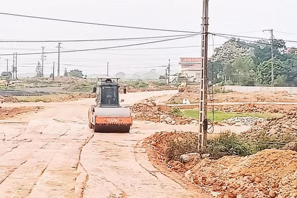 Nhờ quyết liệt chỉ đạo, kịp thời kiện toàn đơn vị chuyên môn, tổ chức cán bộ cho nên năm 2025 phường Linh Sơn giải ngân hết nguồn vốn đầu tư công.