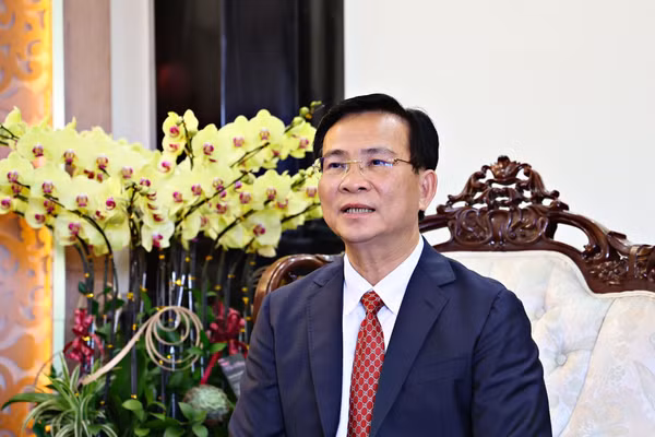 Chủ tịch UBND tỉnh Lâm Đồng Hồ Văn Mười.