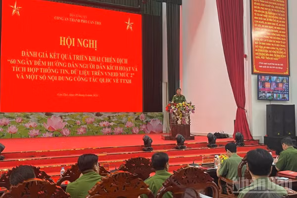Quang cảnh hội nghị.
