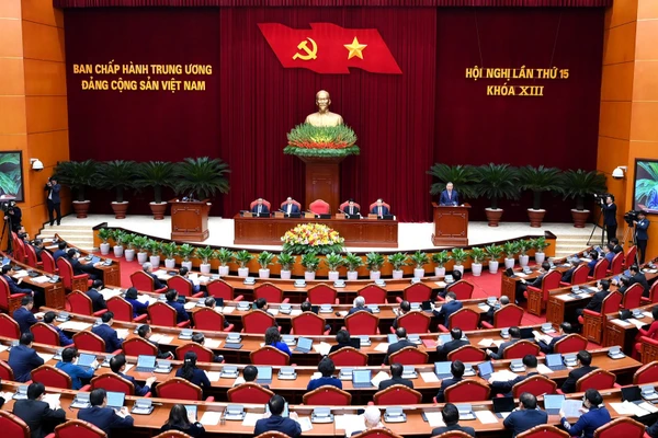 Hội nghị lần thứ 15 Ban Chấp hành Trung ương Đảng Cộng sản Việt Nam khóa XIII khai mạc trọng thể tại Thủ đô Hà Nội. 