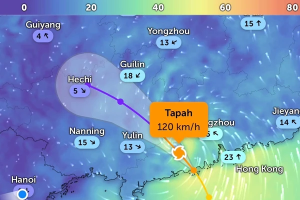 Vị trí bão số 7 lúc 11 giờ 50 phút. (Ảnh: Zoom Earth)