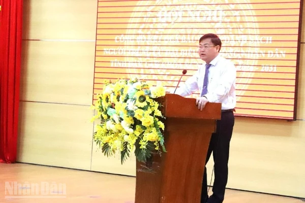 Đồng chí Đỗ Thái Phong, Phó Chủ tịch Hội đồng nhân dân tỉnh Đắk Lắk, Phó Chủ tịch Ủy ban Bầu cử tỉnh công bố kết quả và danh sách người trúng cử đại biểu Hội đồng nhân dân tỉnh nhiệm kỳ 2026-2031.