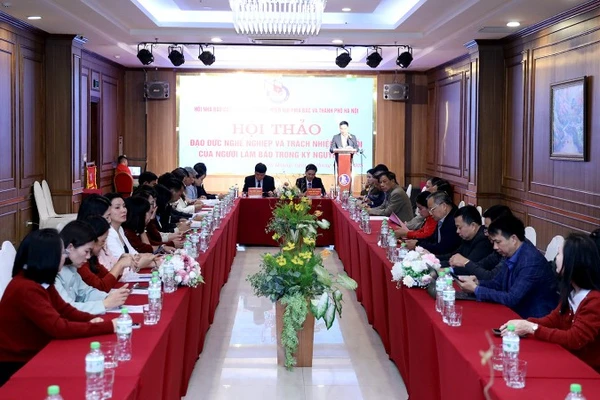 Đại biểu dự Hội thảo.