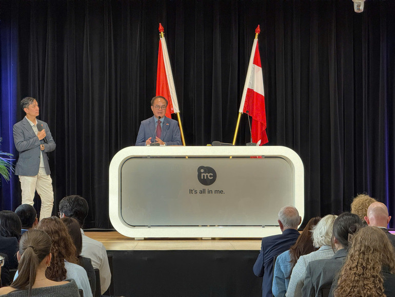 Viseminister for innenrikssaker Vu Chien Thang taler på forumet 33587325796243377283.jpg