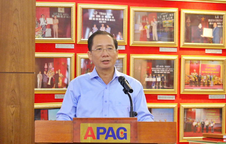 PGS,TS Nguyễn Bá Chiến, Giám đốc Học viện Hành chính và Quản trị công phát biểu 30b70646aa4d22137b5c.jpg