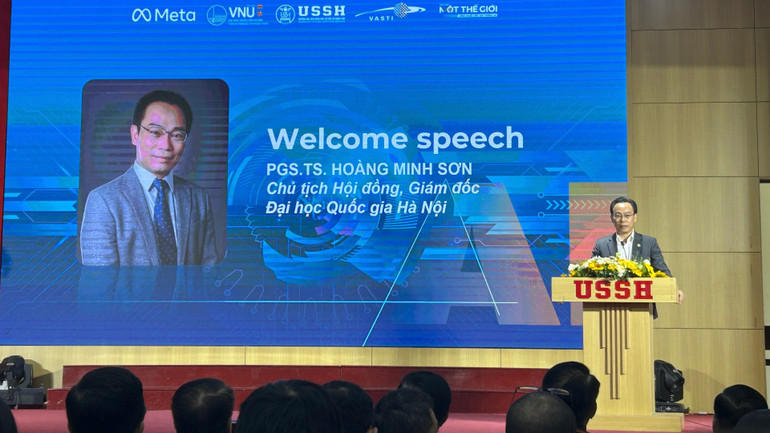 សាស្ត្រាចារ្យរង លោកបណ្ឌិត Hoang Minh Son នាយកសាកលវិទ្យាល័យជាតិហាណូយ img-2883-9559.jpg