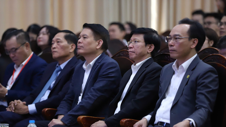 Đại biểu tham dự hội thảo. (Ảnh: HÀ TUẤN) fcec874340dbcd8594ca-2053.jpg