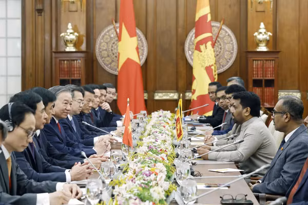 Tổng Bí thư, Chủ tịch nước Tô Lâm và Tổng thống Sri Lanka Anura Kumara Dissanayake hội đàm. (Ảnh: Thống Nhất – TTXVN)