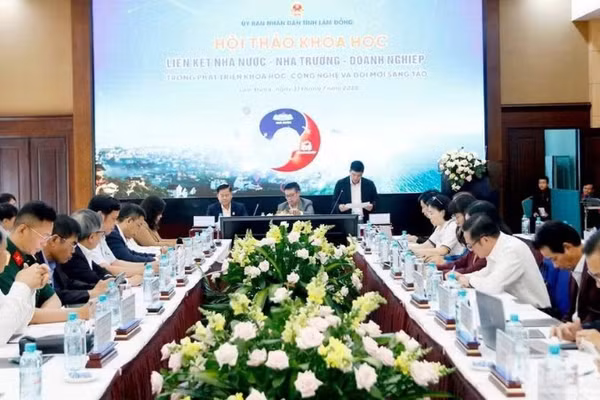 Lâm Đồng tổ chức hội thảo khoa học về liên kết “ba nhà” trong phát triển khoa học, công nghệ và đổi mới sáng tạo.