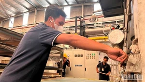 Cần chú trọng vấn đề sức khỏe trong sản xuất vật liệu nội thất