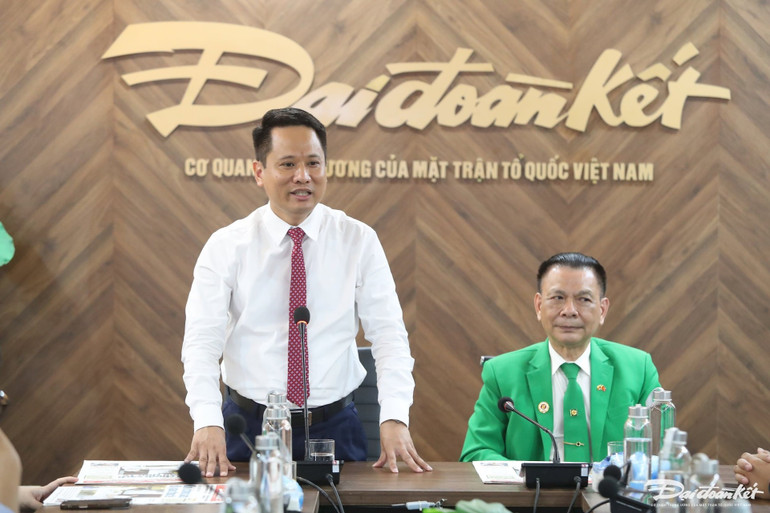 Tổng Biên tập Báo Đại đoàn kết Trương Thành Trung. (Ảnh: LÊ KHÁNH) Tổng Biên tập Báo Đại đoàn kết Trương Thành Trung. (Ảnh: LÊ KHÁNH)