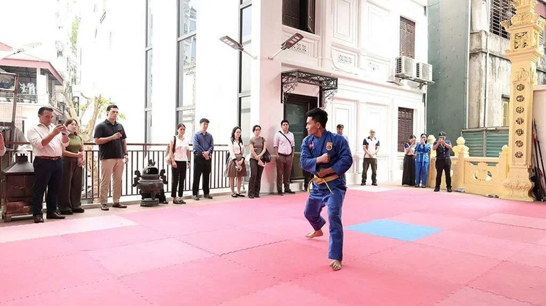 Võ đường Vovinam tại căn nhà nhỏ của ông Bạch Ngọc Chiến. z6931671142395-aa40a0dd84527a98967c4d3e2658f6b5.jpg