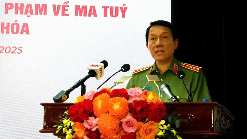 Đại tướng Lương Tam Quang, Bộ trưởng Công an phát biểu ý kiến chỉ đạo. z6860127699185-61d1000eabfbc062432cff9771e9714c.jpg