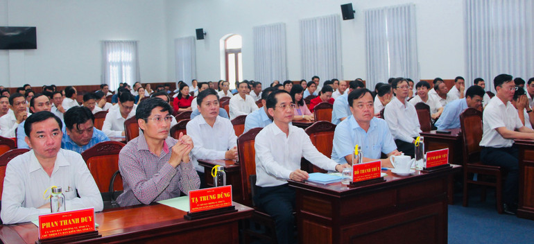 Quang cảnh hội nghị. img-1845.jpg