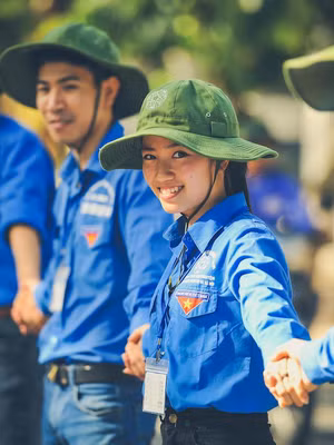 Tháng Thanh niên