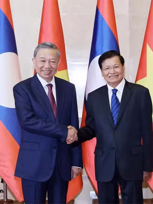 Việt Nam - Lào