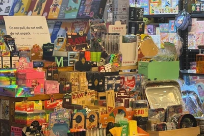 Các sản phẩm thuốc lá điện tử nhập lậu vẫn được bày bán công khai tại một số quốc gia trong khu vực châu Á.