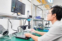 Đào tạo nguồn nhân lực bán dẫn tại Trung tâm điện tử và vi mạch bán dẫn-ESC, Khu Công nghệ cao Thành phố Hồ Chí Minh.