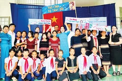 Ra mắt Câu lạc bộ Thủ lĩnh của sự thay đổi tại xã Đăk Pxi.