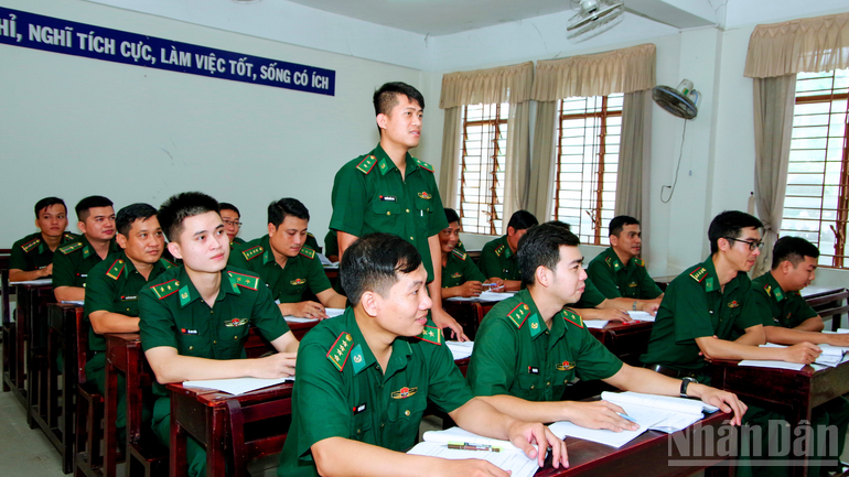 Cán bộ Bộ đội Biên phòng tham gia lớp bồi dưỡng tiếng khmer năm 2025 ndo_br_thiet-ke-chua-co-ten-1-5889.png
