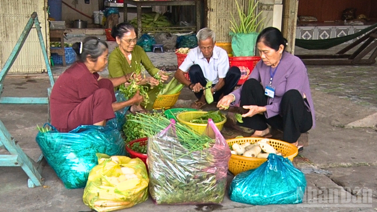 Bà Võ Thị Vân cùng nhiều tấm lòng nhân ái khác, âm thầm thắp sáng niềm tin cho những mảnh đời bất hạnh ndo_br_thiet-ke-chua-co-ten-1.png