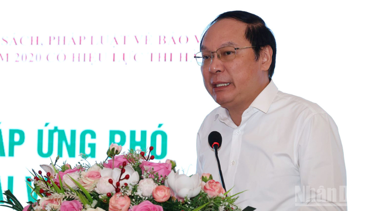 Ông Lê Công Thành, Thứ trưởng Nông nghiệp và Môi trường phát biểu tại Hội thảo. ndo_br_thiet-ke-chua-co-ten5.png