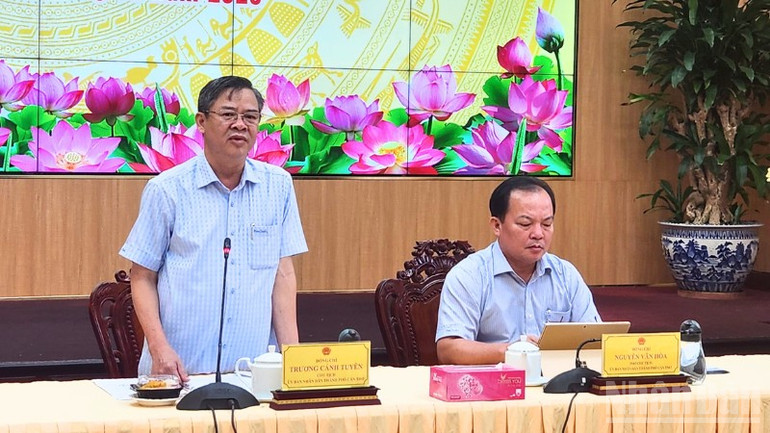 Ông Trương Cảnh Tuyên, Chủ tịch Ủy ban nhân dân thành phố Cần Thơ phát biểu kết luận buổi làm việc. ndo_br_thiet-ke-chua-co-ten-2.png