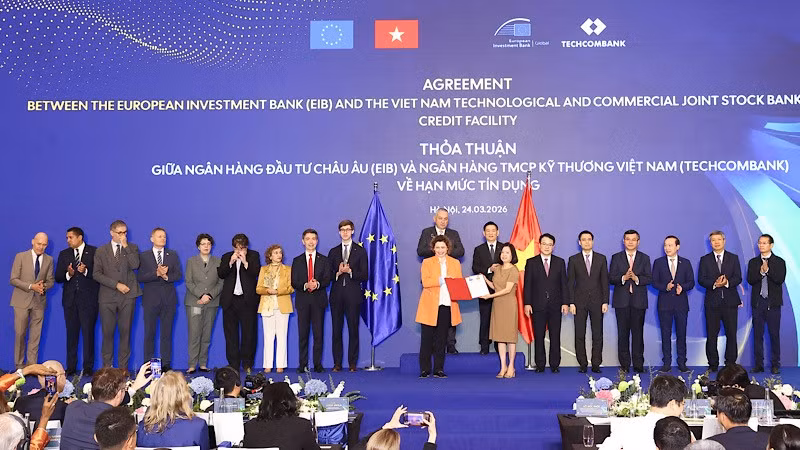 Toàn cảnh lễ công bố thỏa thuận.