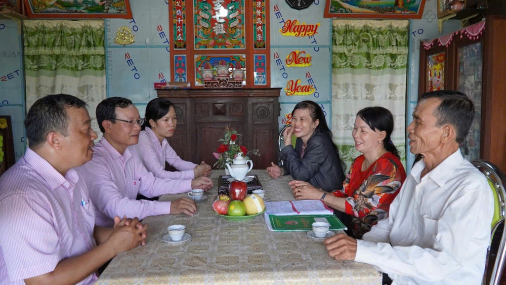 Từ đồng vốn chính sách, nhiều hộ nghèo và các đối tượng chính sách có điều kiện phát triển sản xuất, kinh doanh, cải thiện cuộc sống. tu-dong-von-chinh-sach-nhieu-ho-ngheo-va-cac-doi-tuong-chinh-sach-co-dieu-kien-phat-trien-san-xuat-kinh-doanh-cai-thien-cuoc-song.jpg
