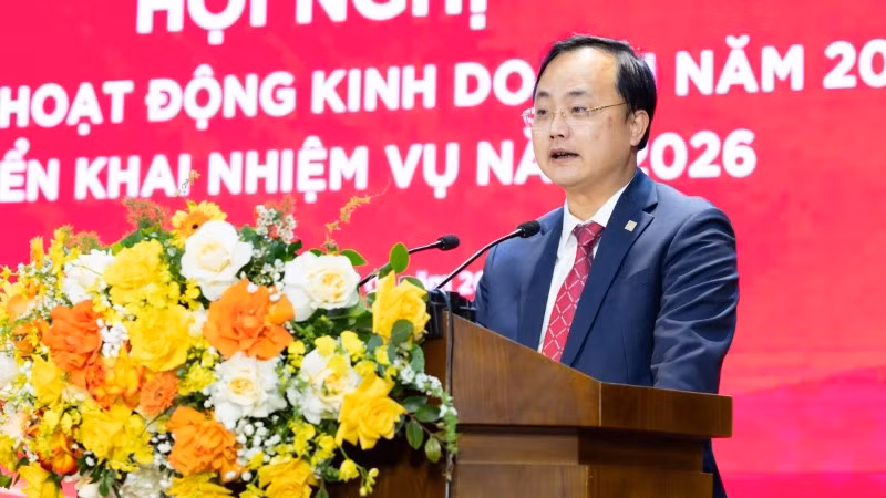 chu-tich-hdtv-agribank-to-huy-vu-phat-bieu-khai-mac-hoi-nghi-3254.jpg