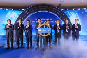 Các đại biểu ra mắt mô hình Hệ sinh thái Tài chính Hàng hải quốc tế (IMFC).